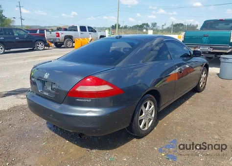 2005 Honda Accord 2.4 Ex из США, поврежденный, VIN 1HGCM72695A012100